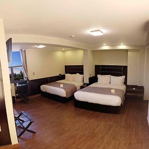 Suite Two Queen Beds